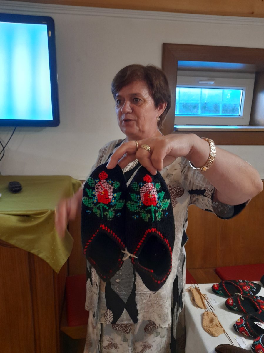 Tolnában tutyi, Baranyában pacsker